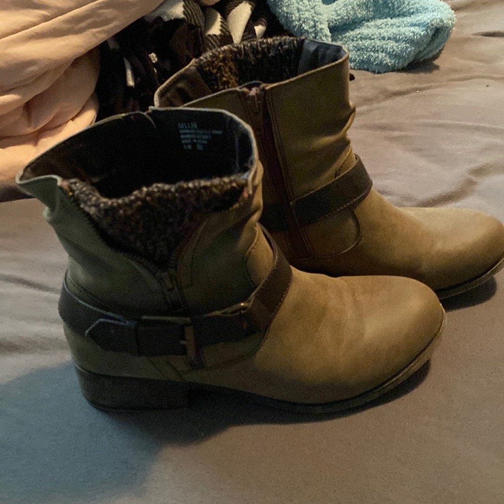 Womens ankle booties size 8